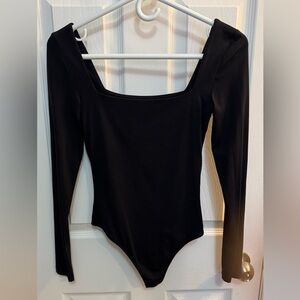 Babaton Contour Square Neck Long Sleeve Bodysuit